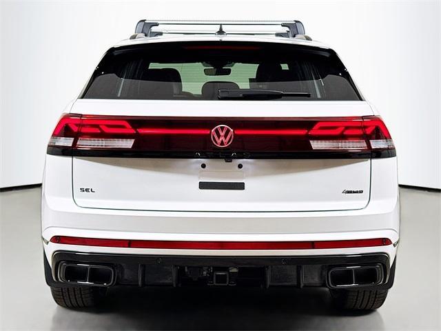 new 2026 Volkswagen Atlas Cross Sport car, priced at $51,446