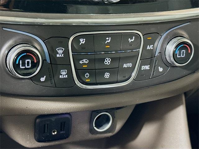 used 2020 Chevrolet Traverse car, priced at $20,675