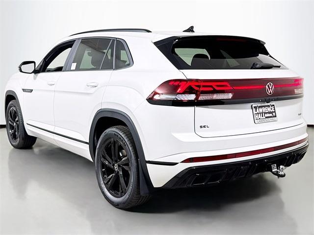new 2026 Volkswagen Atlas Cross Sport car, priced at $51,596