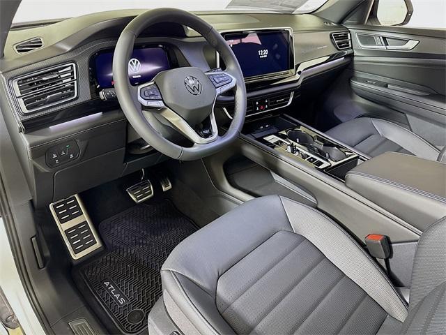 new 2026 Volkswagen Atlas Cross Sport car, priced at $51,596