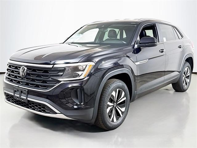 new 2026 Volkswagen Atlas Cross Sport car, priced at $41,801