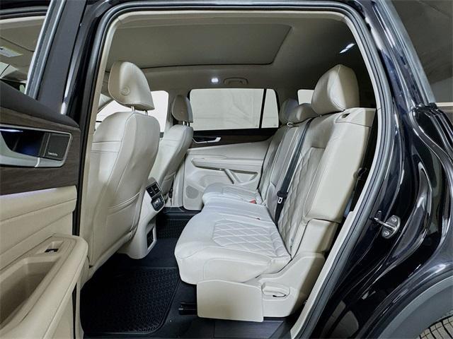 new 2026 Volkswagen Atlas car, priced at $56,312