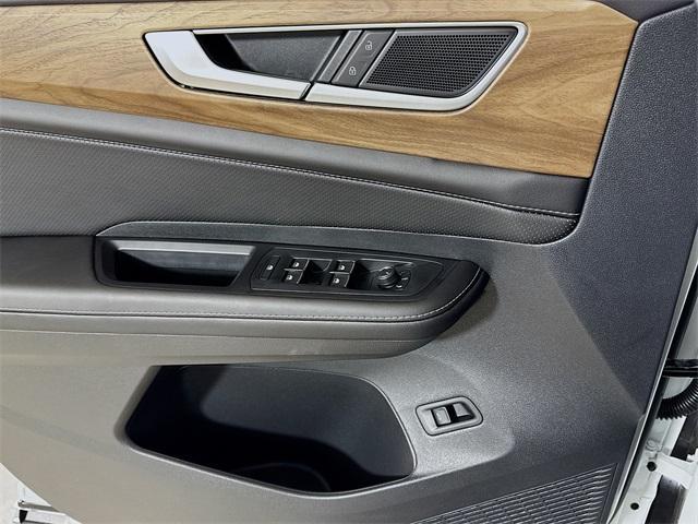 new 2026 Volkswagen Atlas car, priced at $46,220