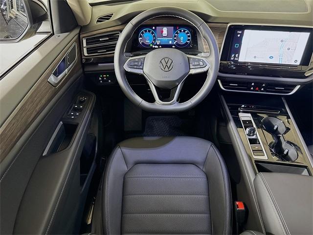 new 2026 Volkswagen Atlas car, priced at $52,302