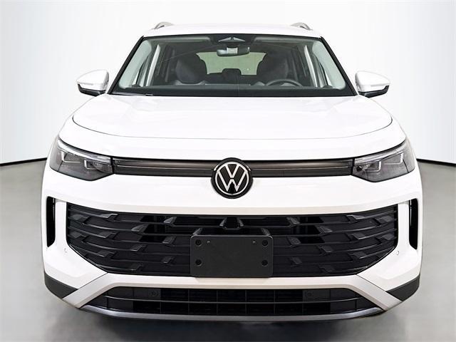 new 2025 Volkswagen Tiguan car, priced at $30,775