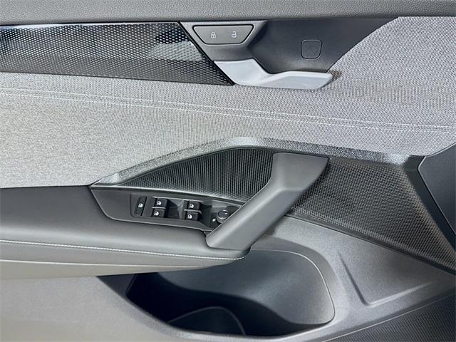 new 2025 Volkswagen Tiguan car, priced at $30,775