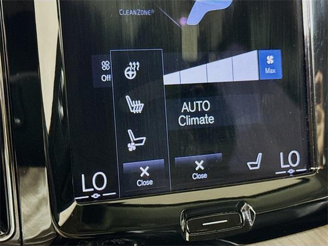 used 2021 Volvo XC60 car, priced at $27,980