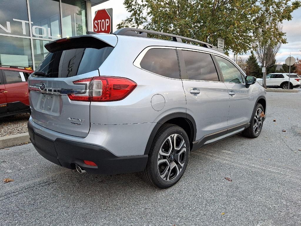 new 2025 Subaru Ascent car, priced at $46,093