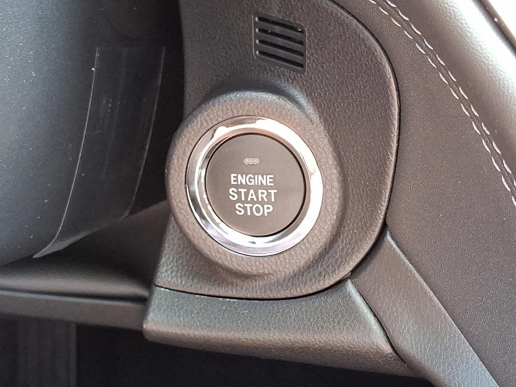 new 2025 Subaru Outback car, priced at $39,102