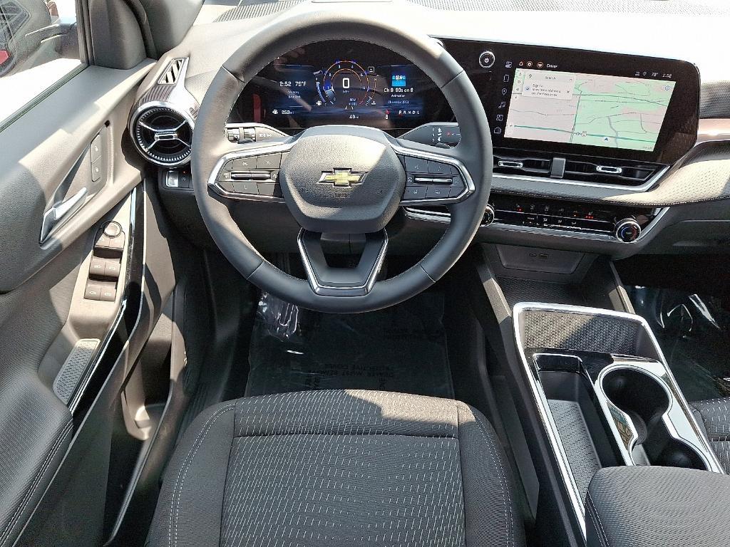 used 2025 Chevrolet Equinox car, priced at $28,397
