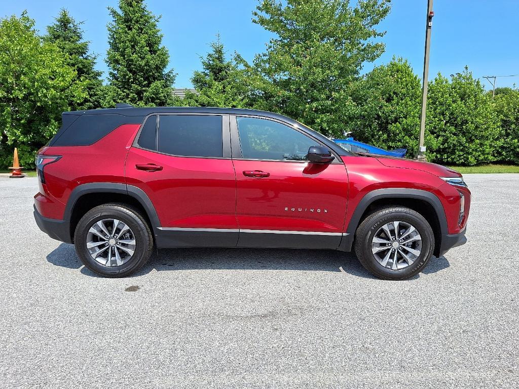 used 2025 Chevrolet Equinox car, priced at $28,397