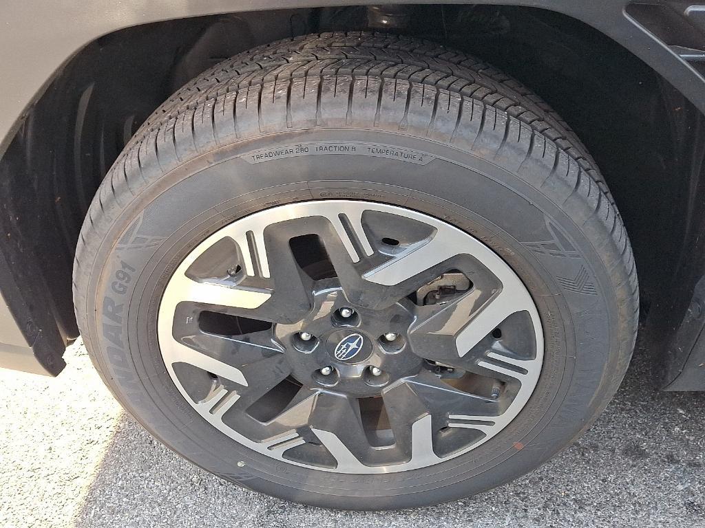 used 2025 Subaru Forester car, priced at $30,997