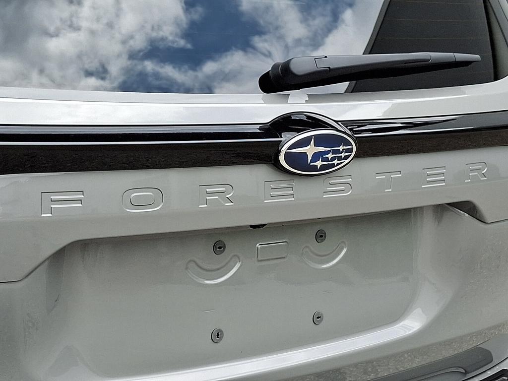 new 2025 Subaru Forester Hybrid car, priced at $42,985