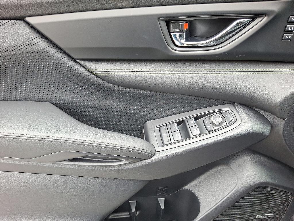 new 2025 Subaru Ascent car, priced at $49,303