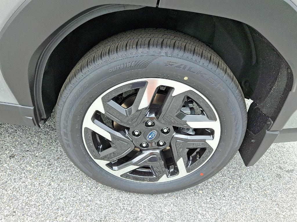 new 2025 Subaru Forester Hybrid car, priced at $36,978