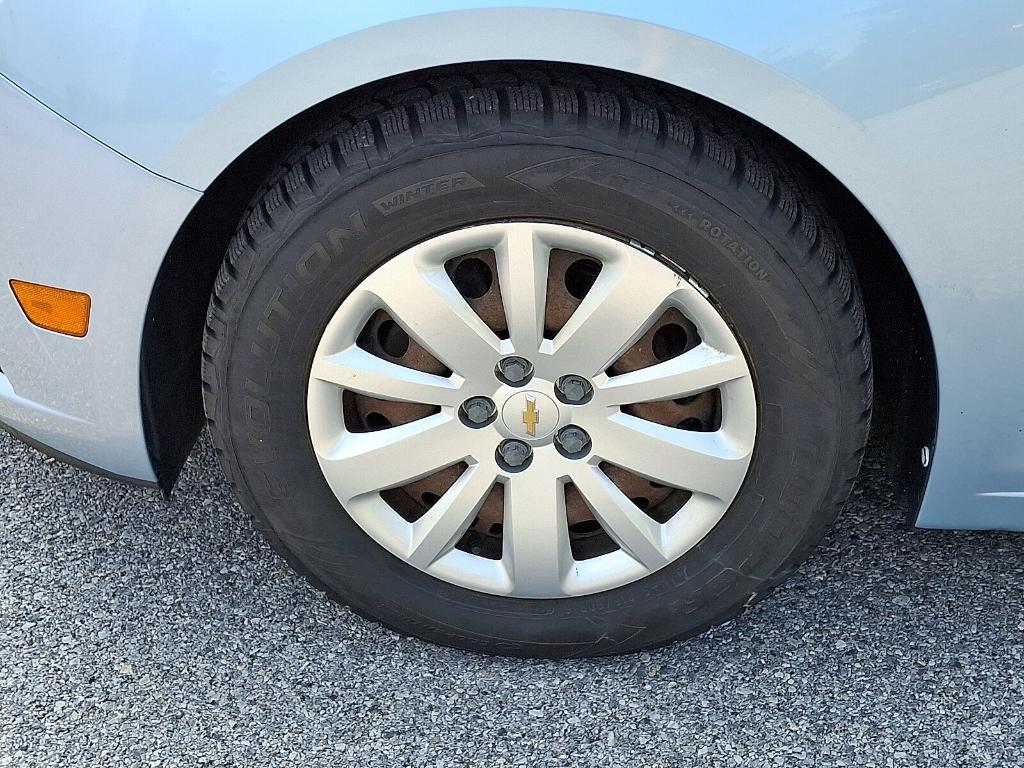 used 2011 Chevrolet Cruze car, priced at $5,282