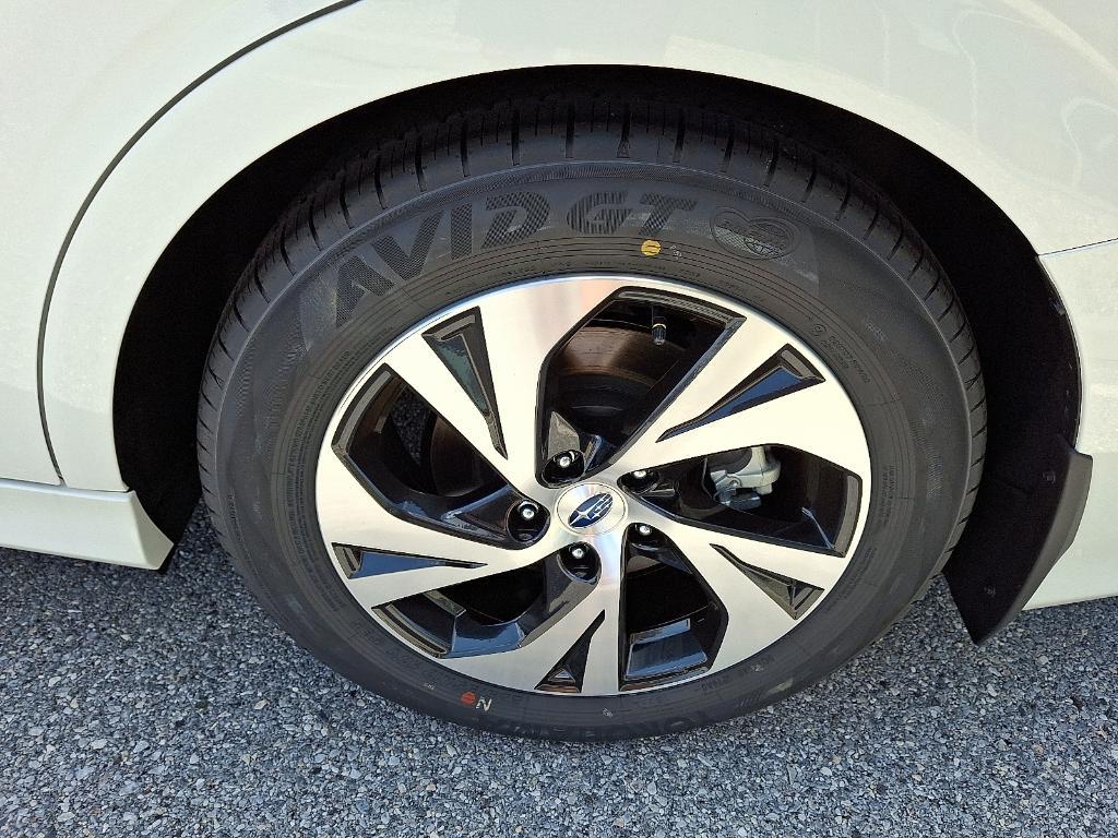 new 2025 Subaru Legacy car, priced at $29,400