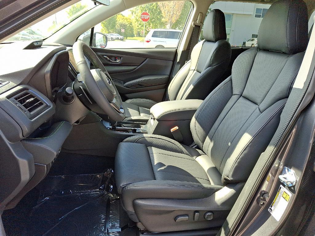 new 2025 Subaru Ascent car, priced at $49,923