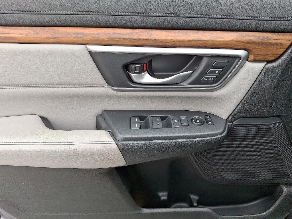 used 2017 Honda CR-V car, priced at $16,997