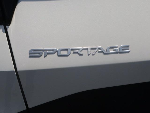 new 2024 Kia Sportage Hybrid car, priced at $32,335