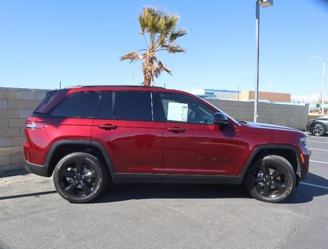 used 2023 Jeep Grand Cherokee car, priced at $34,000