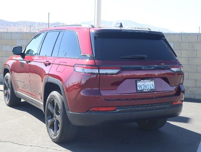 used 2023 Jeep Grand Cherokee car, priced at $34,000