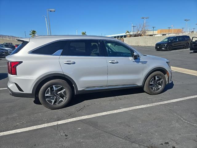 used 2024 Kia Sorento Hybrid car, priced at $30,900