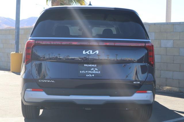 new 2025 Kia Carnival Hybrid car, priced at $41,707