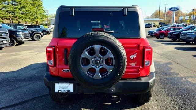 new 2024 Ford Bronco car, priced at $43,098