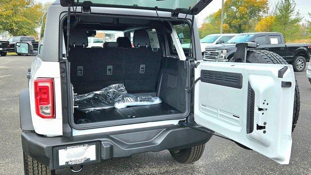 new 2024 Ford Bronco car, priced at $43,885