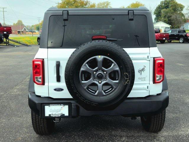 new 2024 Ford Bronco car, priced at $43,885