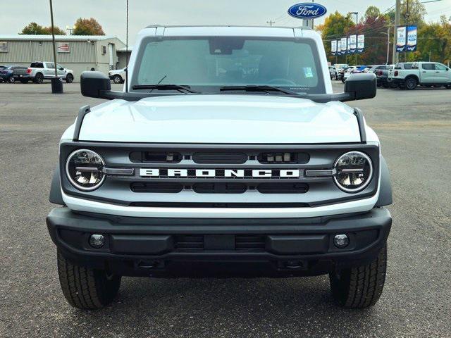 new 2024 Ford Bronco car, priced at $43,885