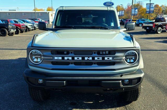 new 2024 Ford Bronco car, priced at $43,277