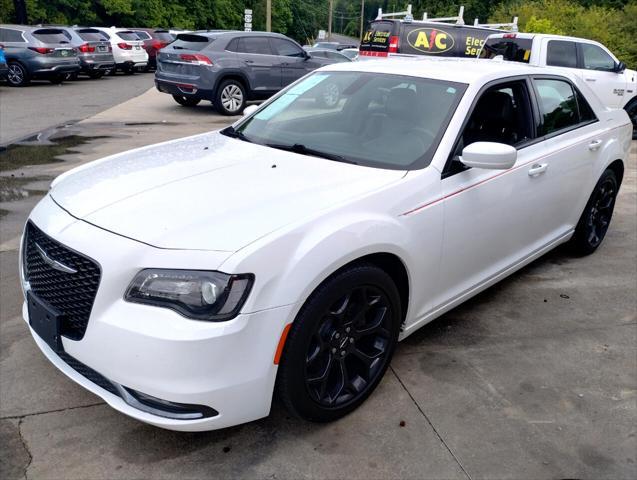 used 2019 Chrysler 300 car, priced at $18,900