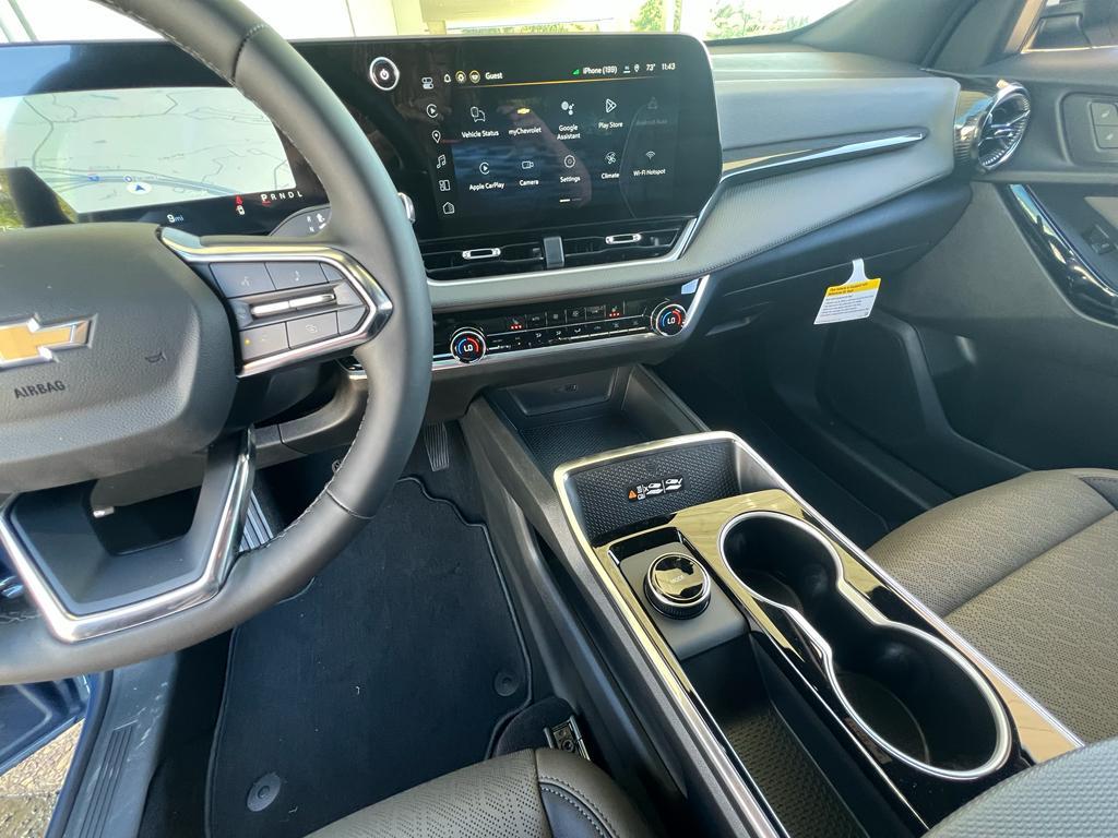 new 2026 Chevrolet Equinox car, priced at $34,025