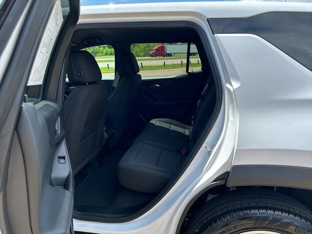 new 2025 Chevrolet Equinox car, priced at $30,595