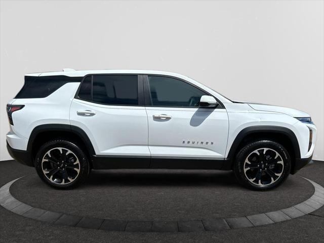 new 2025 Chevrolet Equinox car, priced at $30,595
