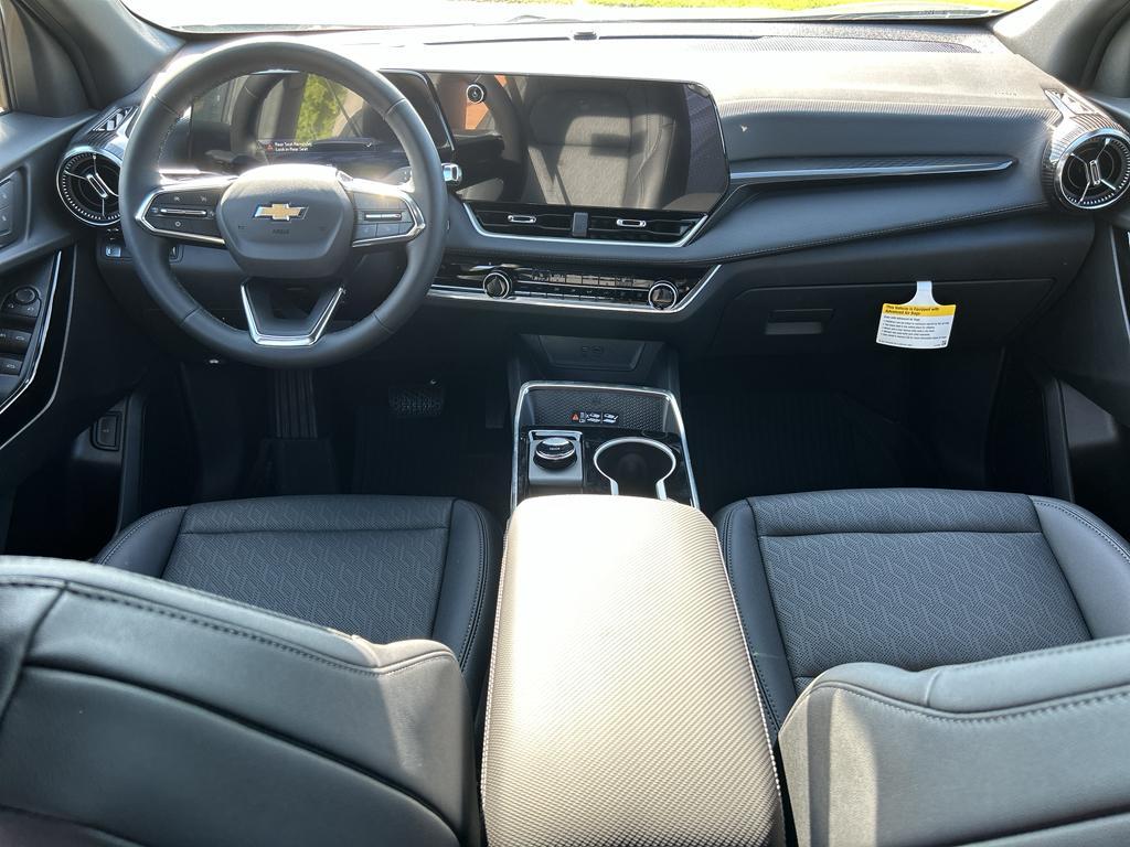 new 2026 Chevrolet Equinox car, priced at $32,590