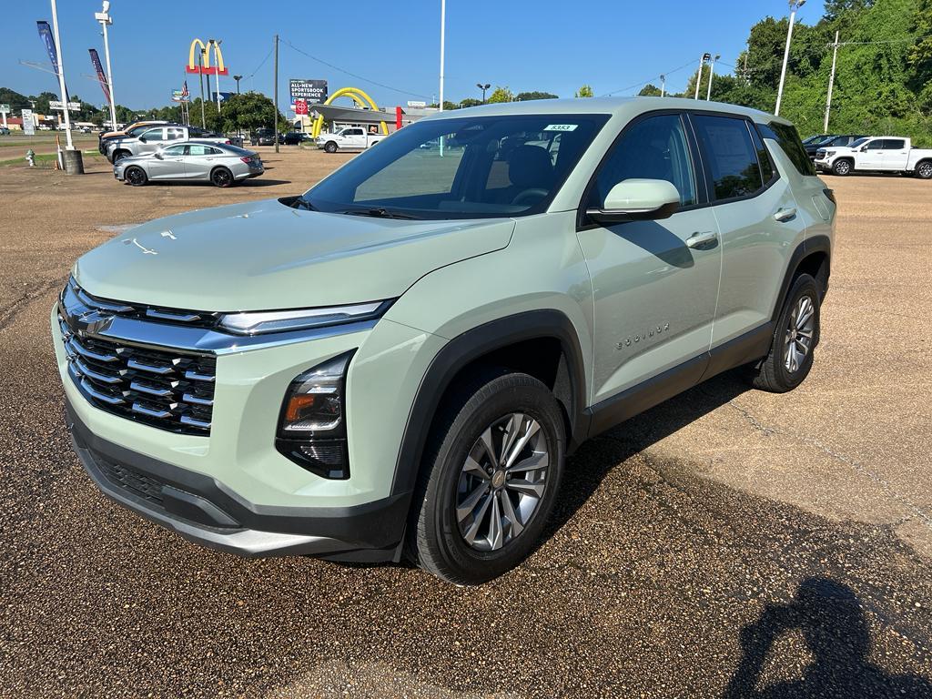 new 2026 Chevrolet Equinox car, priced at $32,590