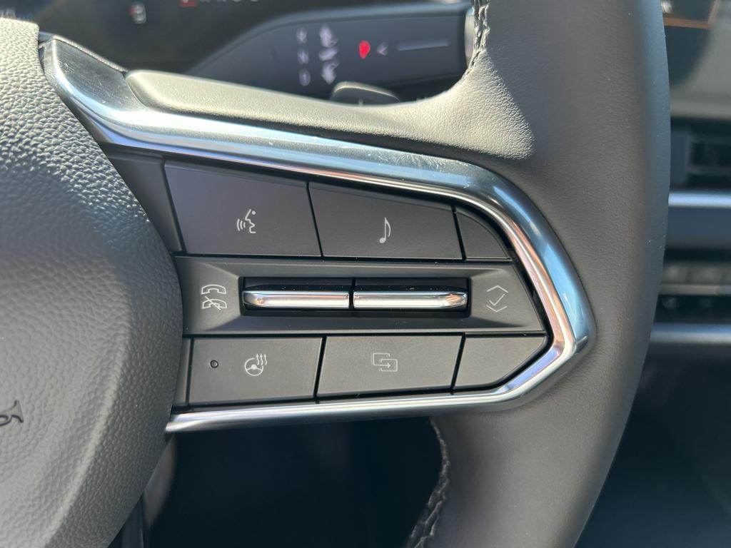 new 2026 Chevrolet Equinox car, priced at $32,590