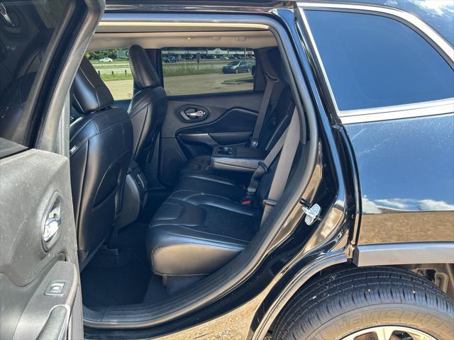 used 2021 Jeep Cherokee car, priced at $15,495
