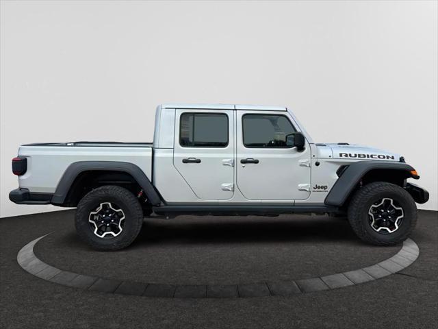 used 2022 Jeep Gladiator car, priced at $36,050