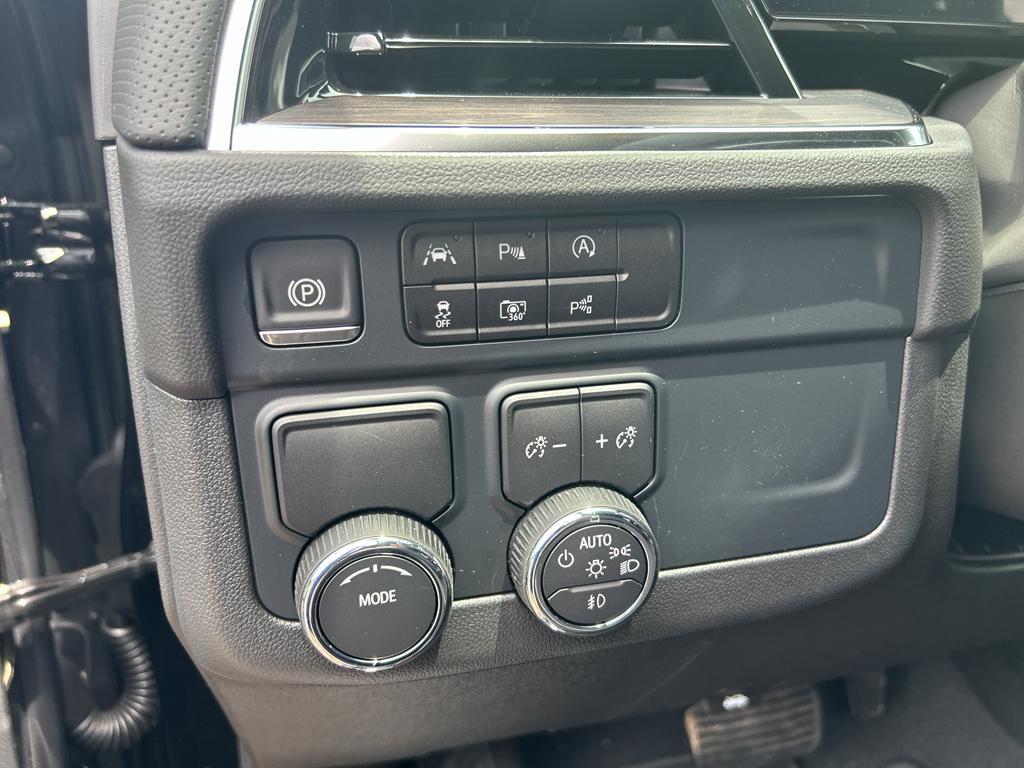 new 2025 Chevrolet Tahoe car, priced at $80,715