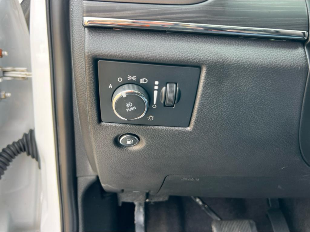 used 2019 Jeep Grand Cherokee car, priced at $21,900