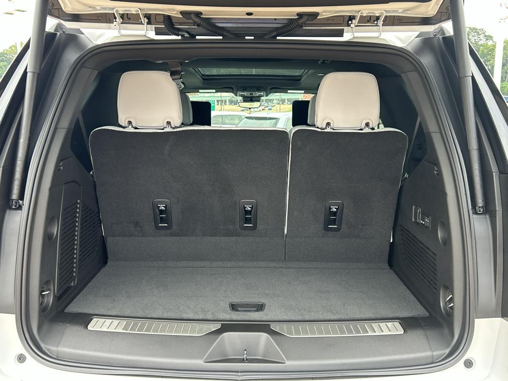 new 2025 Chevrolet Tahoe car, priced at $85,610