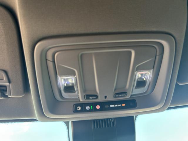 used 2023 GMC Sierra 1500 car, priced at $45,025
