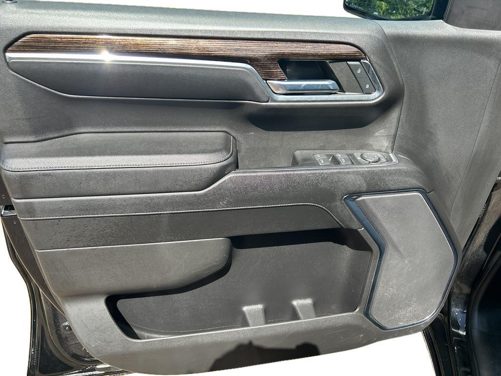 used 2023 GMC Sierra 1500 car, priced at $39,495