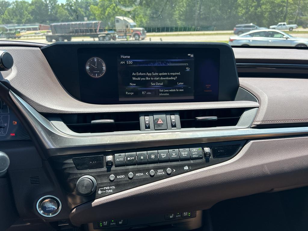 used 2019 Lexus ES 350 car, priced at $33,000