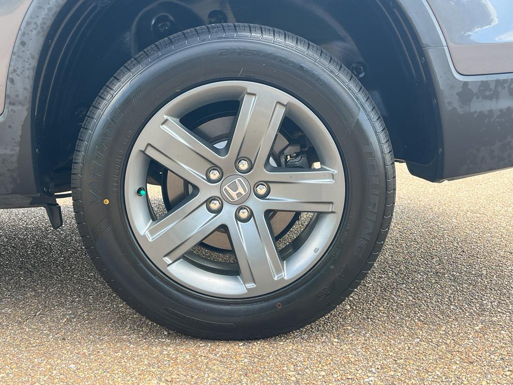 used 2023 Honda Ridgeline car, priced at $35,000