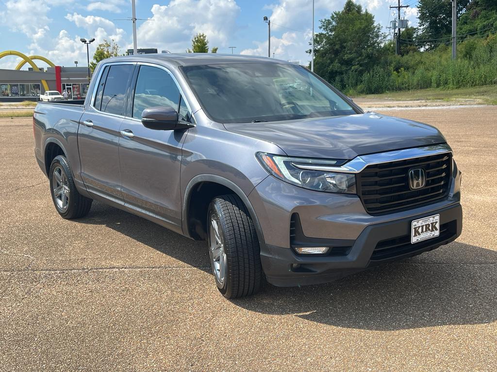 used 2023 Honda Ridgeline car, priced at $35,000